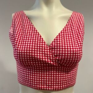 White and red checked v-neck crop top with adjustable straps.